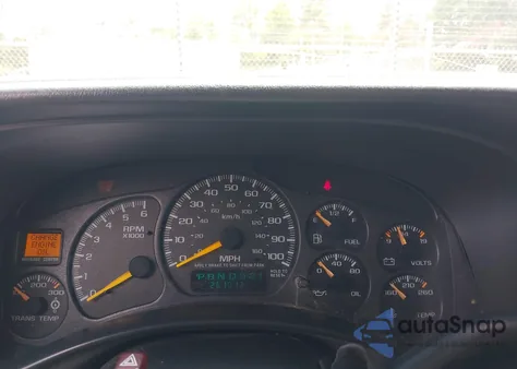 2001 Chevrolet Silverado 2500Hd from USA, damaged, VIN 1GCHC29U91E342790